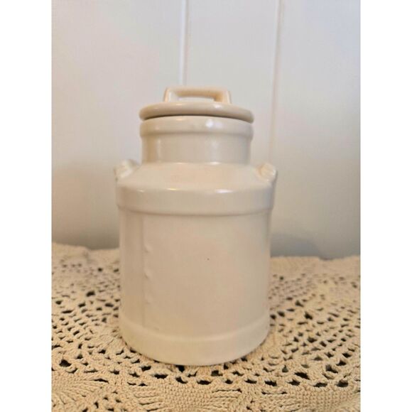 Vintage McCoy Pottery Milk Can Holly Hobbie Canister Circa 1970s Mint Condition - Picture 4 of 5